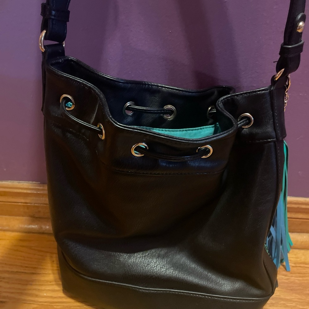 Stylish Y2K bucket bag - Picture 4 of 4